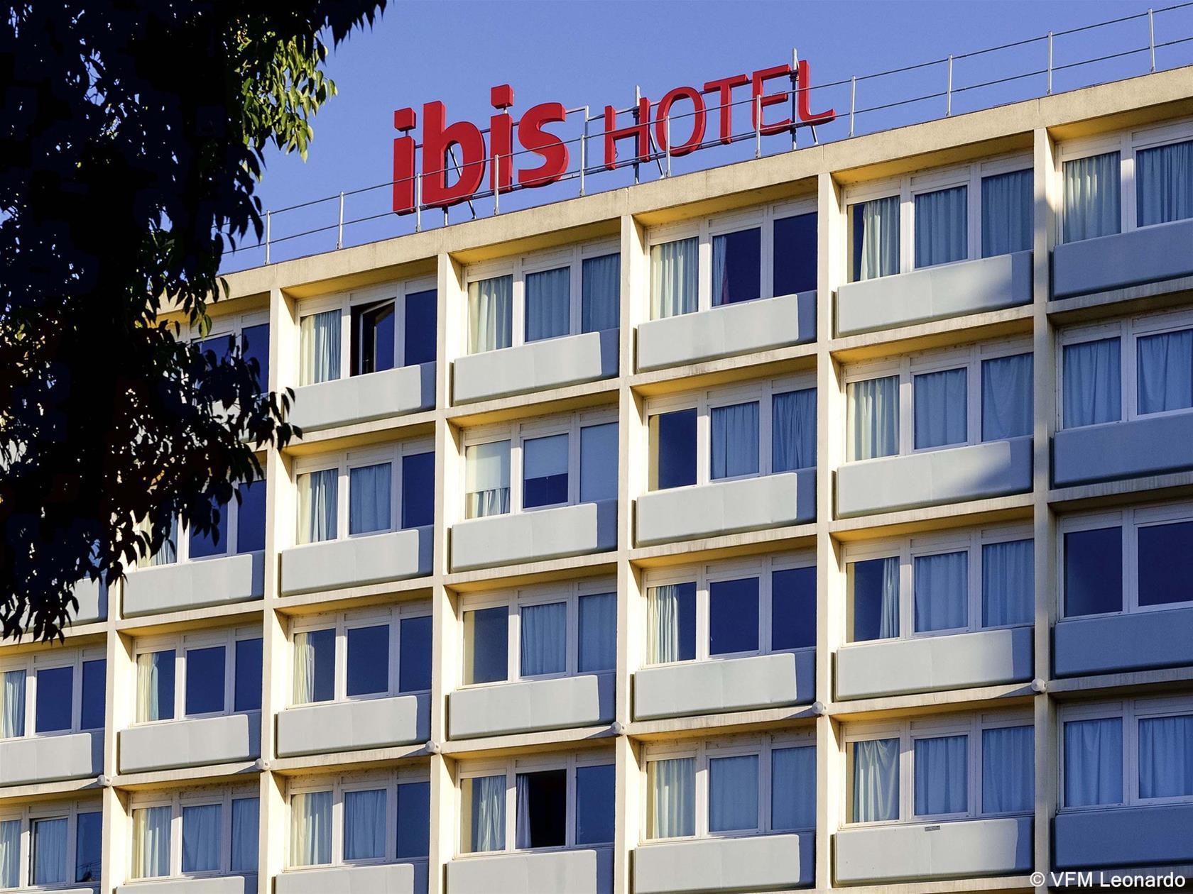 Ibis Ales Centre Ville Luaran gambar