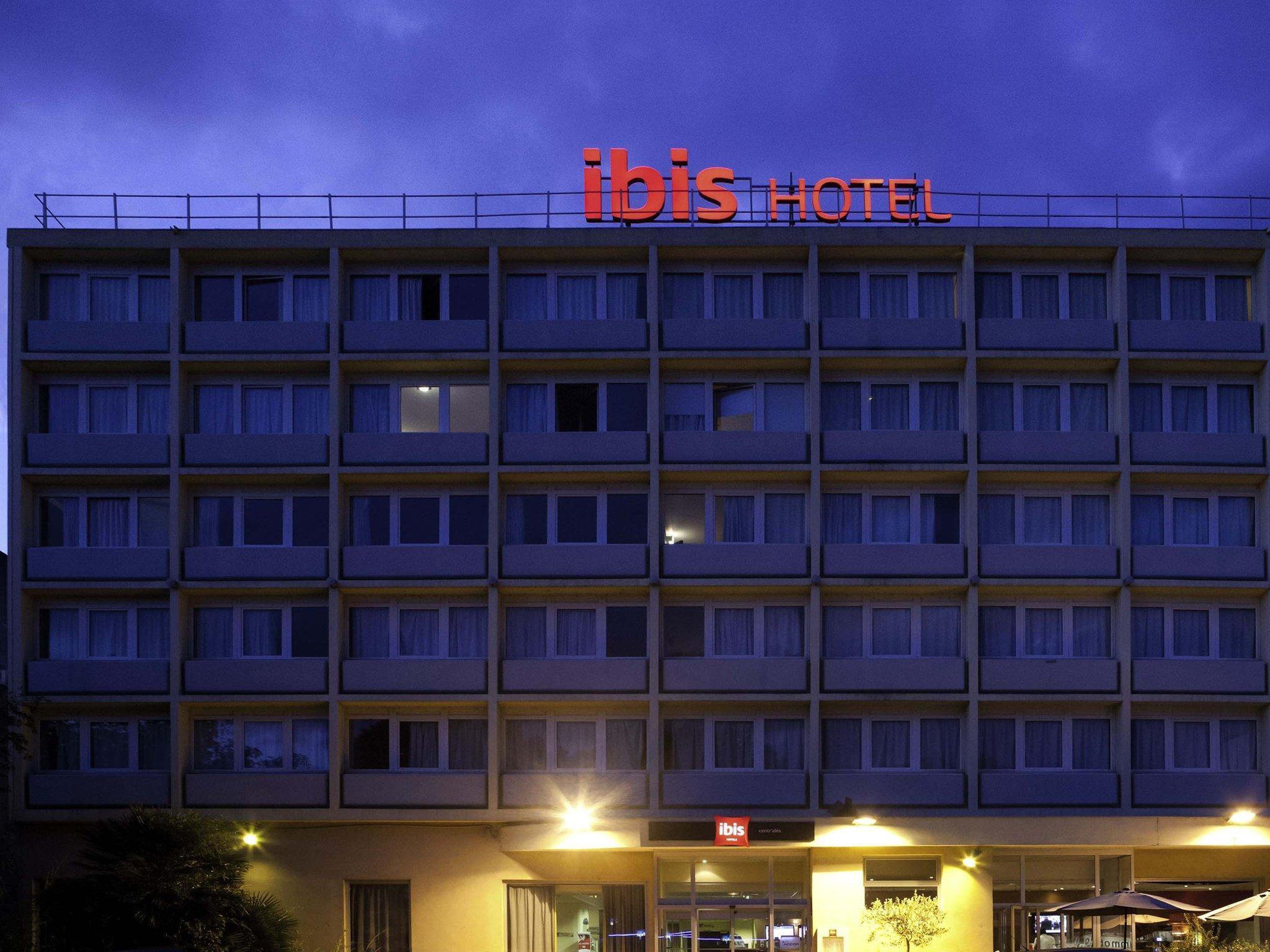 Ibis Ales Centre Ville Luaran gambar